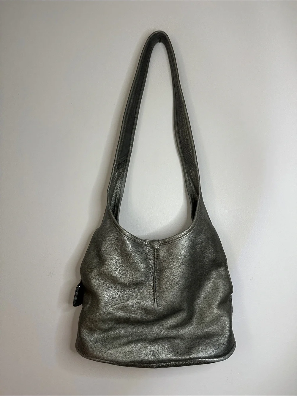 UGG sleek metallic